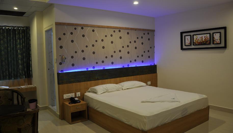 Hotel Athidi Grand Visakhapatnam Habitación foto