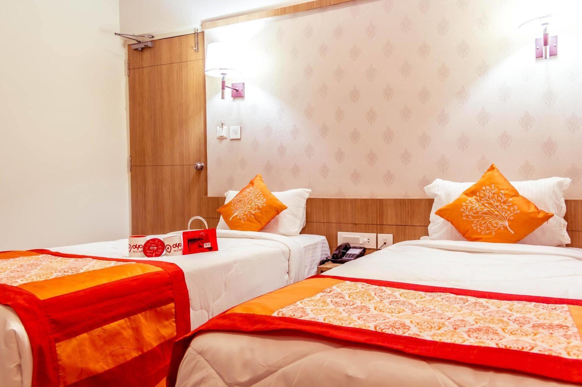 Hotel Athidi Grand Visakhapatnam Exterior foto